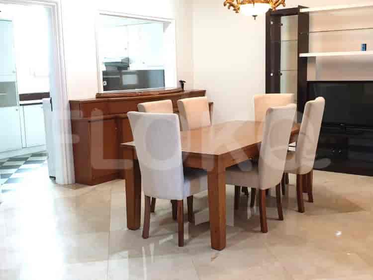 Tipe 3 Kamar Tidur di Lantai Rendah untuk disewakan di Simprug Terrace Apartment - fte8e5 2