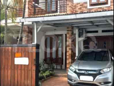 Disewakan Rumah 3 BR, Luas 222 m2 di SCBD, SCBD - RHAfd3 1
