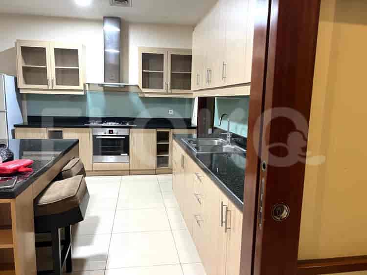 4 Bedroom on Low Floor for Rent in Pakubuwono Residence - fgad35 3
