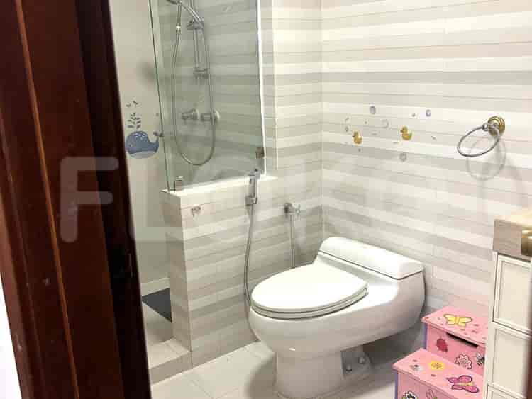 3 Bedroom on Low Floor for Rent in Kusuma Chandra Apartment - fsu634 4