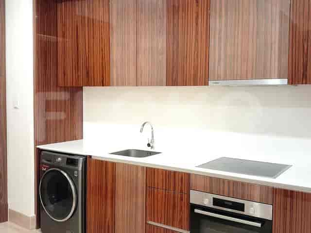 1 Bedroom on Low Floor for Rent in South Hills Apartment - fku411 4