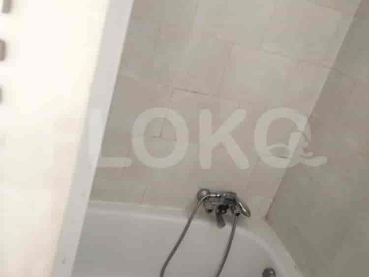 Tipe 3 Kamar Tidur di Lantai Rendah untuk disewakan di Taman Rasuna Apartemen - fku74c 4
