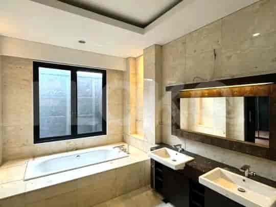 Dijual Rumah 6 BR, Luas 500 m2 di Permata Hijau, Permata Hijau - RHAS4db 6