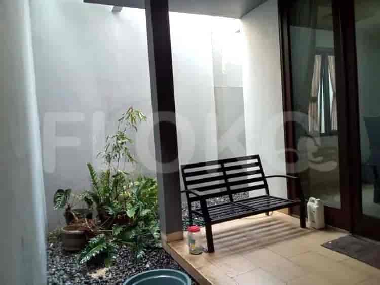 Dijual Rumah 5 BR, Luas 300 m2 di Jl Penyelesaian Tomang, Meruya - RHAS724 6