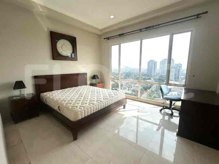3 Bedroom on High Floor for Rent in Senayan Residence - fse59e 2