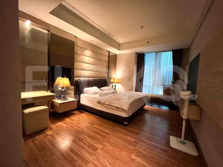Tipe 3 Kamar Tidur di Lantai Rendah untuk disewakan di The Peak Apartemen - fsu89c 2