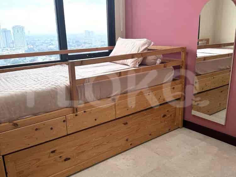 Tipe 2 Kamar Tidur di Lantai Menengah untuk disewakan di Permata Hijau Suites Apartemen - fpe5ff 3