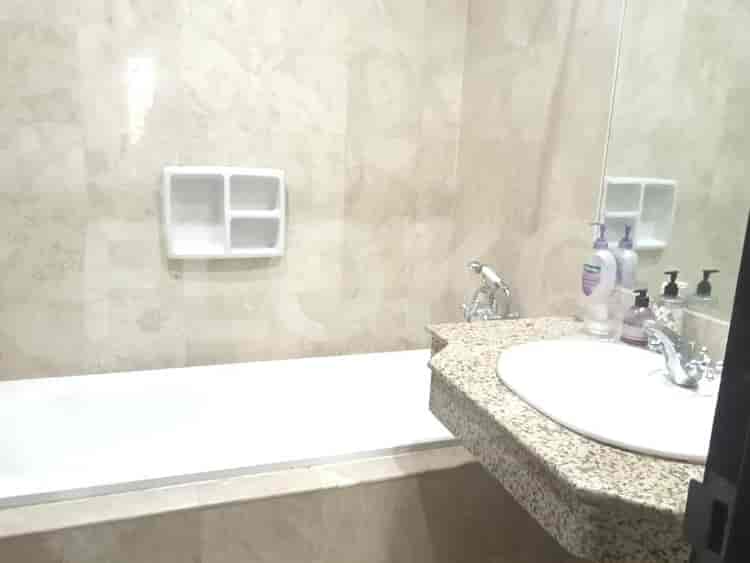 Tipe 2 Kamar Tidur di Lantai Rendah untuk disewakan di Bellezza Apartemen - fpe439 4