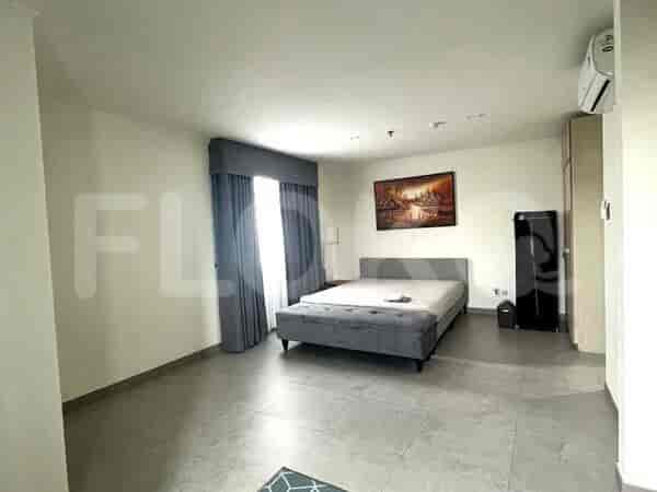 3 Bedroom on Middle Floor for Rent in Bumi Mas Apartment - ffadfc 2