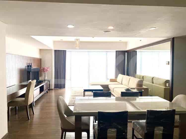 2 Bedroom on Middle Floor for Rent in Verde Residence - fku68c 1