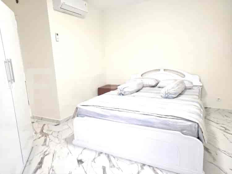 Tipe 3 Kamar Tidur di Lantai Rendah untuk disewakan di Taman Rasuna Apartemen - fku6e3 2