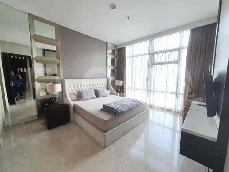 Tipe 2 Kamar Tidur di Lantai Menengah untuk disewakan di Essence Darmawangsa Apartemen - fci344 3