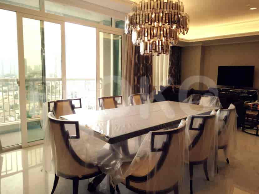 2BR Apartment for Sale in Simprug | Botanica APA0dd8d 12th Floor 2