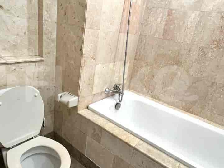 2 Bedroom on High Floor for Rent in Lavanue Apartment - fpadf2 4
