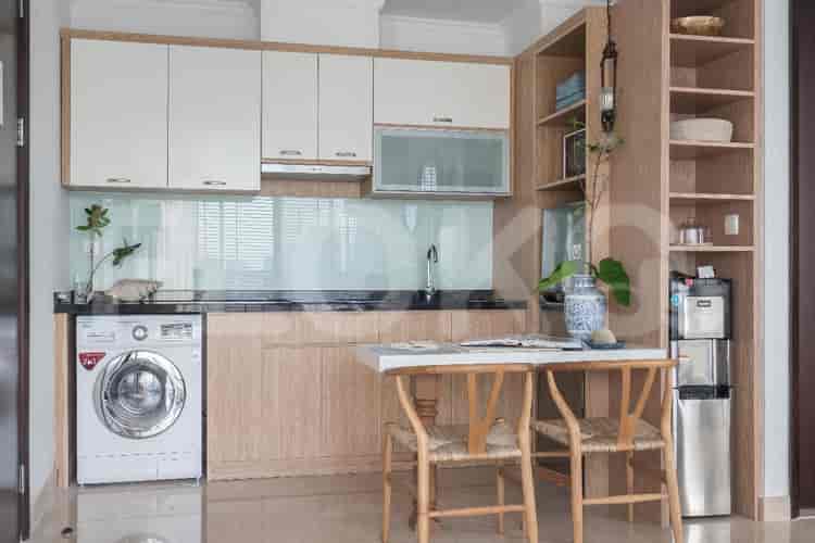 2 Bedroom on Middle Floor for Rent in Menteng Park - fme38b 3