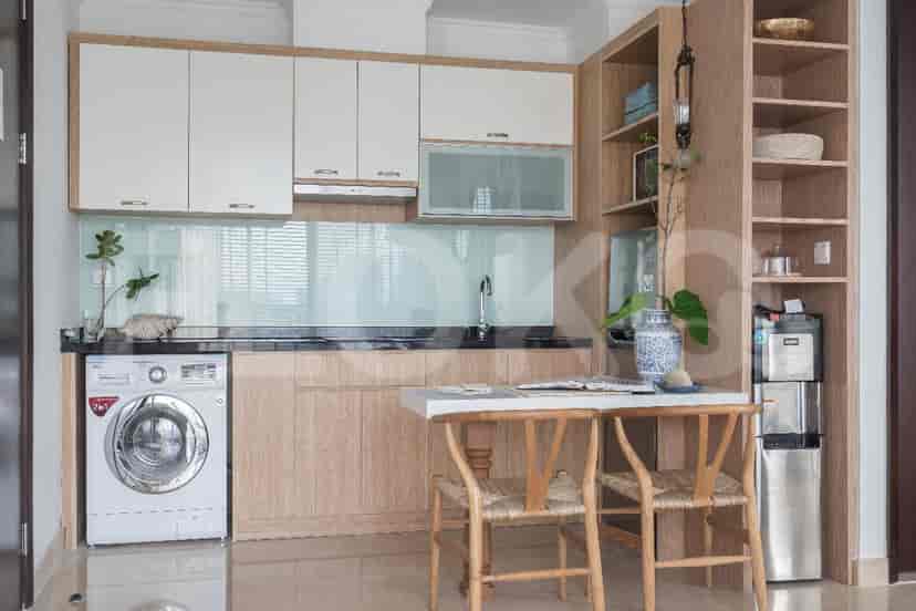 Rent 2 Bedroom on the 25th Floor of Menteng Park Apartment: Flokq 3
