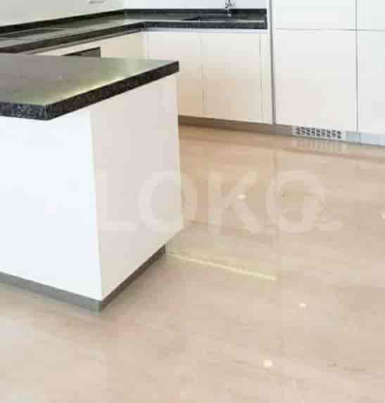 A view of kitchen countertops and cabinets.
