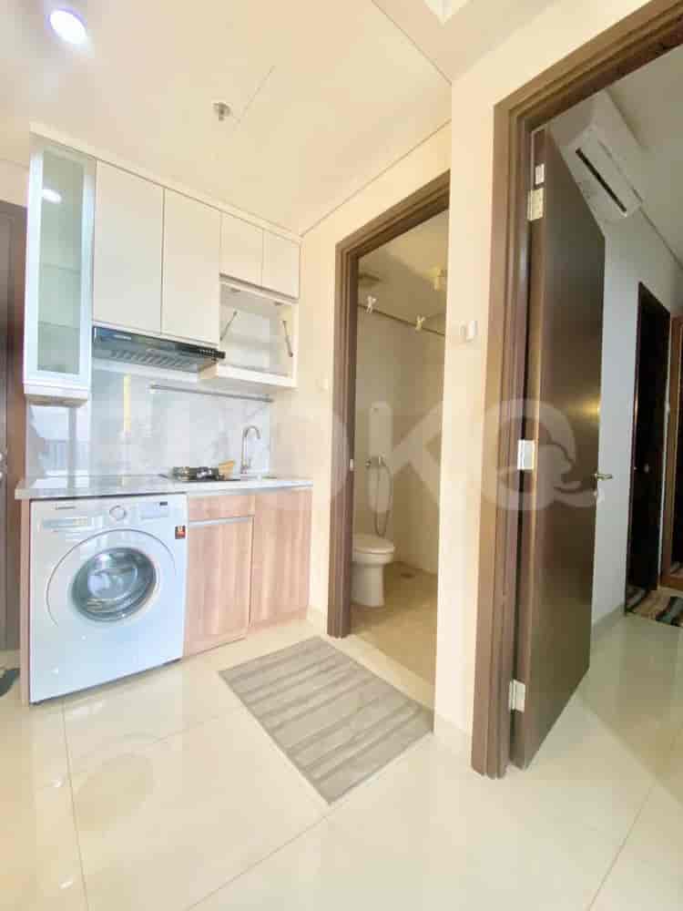 Tipe 2 Kamar Tidur di Lantai Tinggi untuk disewakan di Aspen Residence Apartemen - ffafd4 4