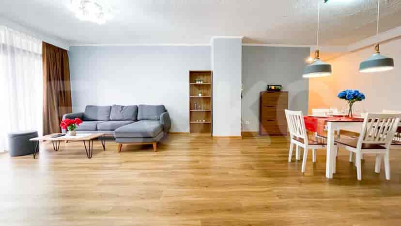 Rent 3 Bedroom on the 5th Floor of Senopati Apartment: Flokq 14