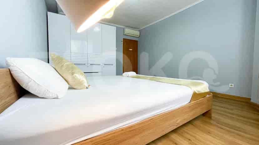 Rent 3 Bedroom on the 5th Floor of Senopati Apartment: Flokq 1