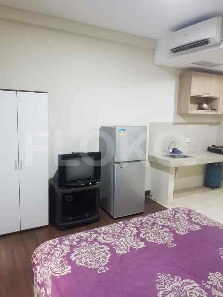 1 Bedroom on Low Floor for Rent in Puri Orchard Apartment - fce288 2