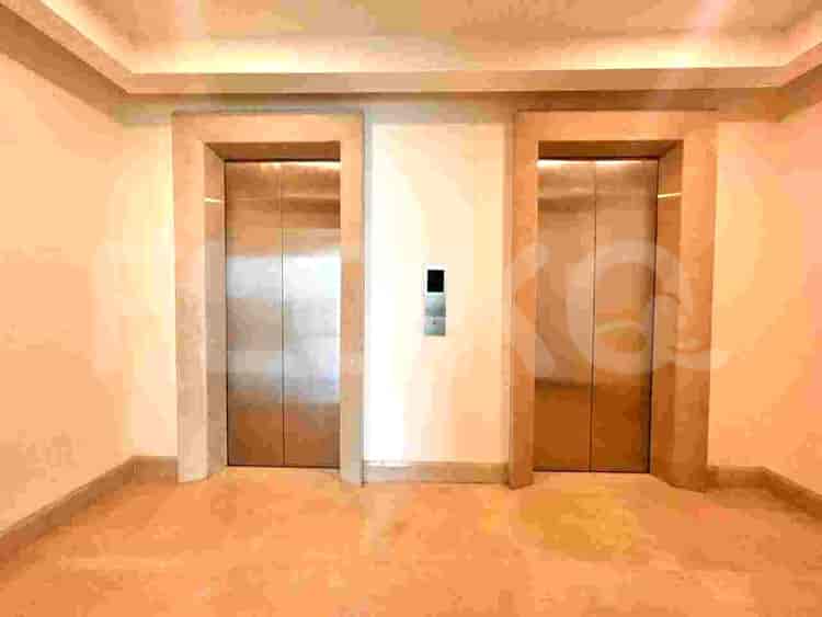 4 Bedroom on Low Floor for Rent in The Pakubuwono Signature - fgaf56 12