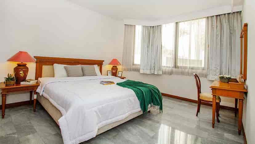 Rent 3 Bedroom on the 2nd Floor of Senopati Apartment: Flokq 6