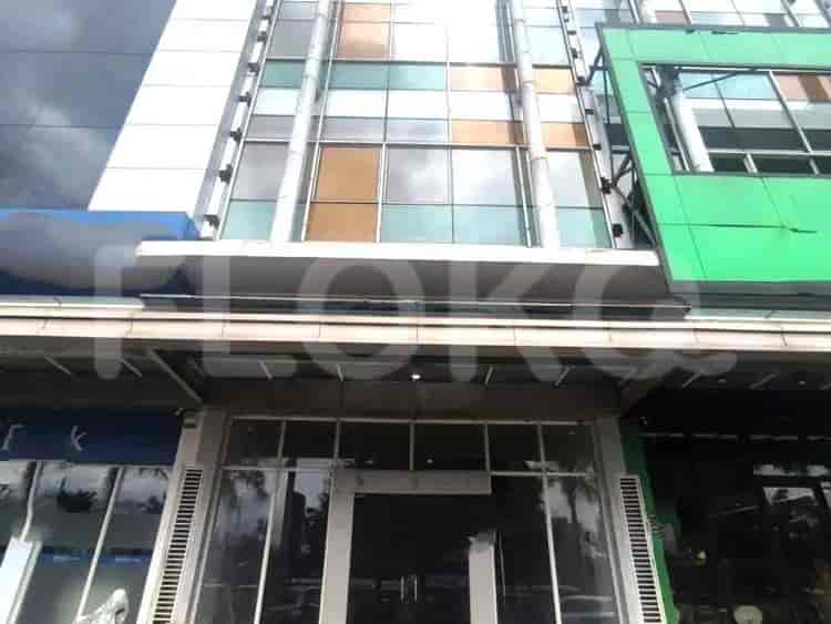 Disewakan Ruko Luas 384 m2 di Summarecon, Bekasi Utara - RKR7cf 1