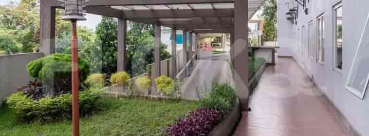 Outdoor Easton Park Apartment Serpong