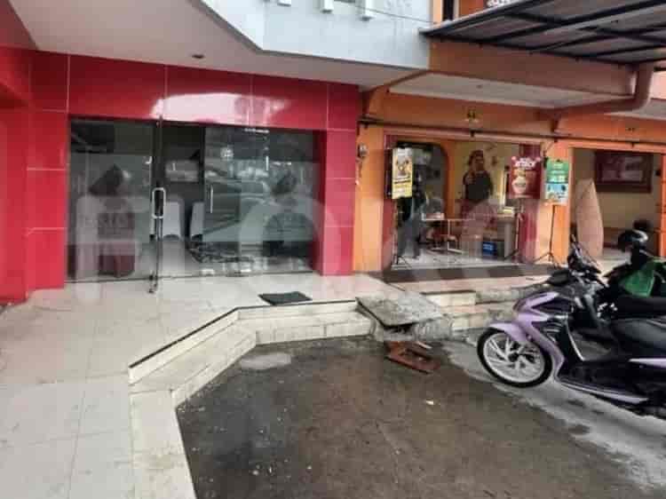 Disewakan Ruko Luas 100 m2 di Muchtar Tabrani, Bekasi Utara - RKRaaf 2