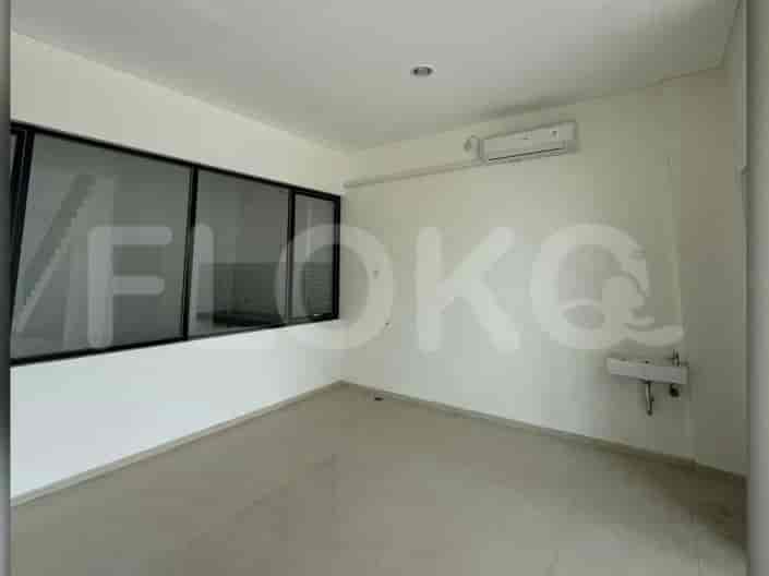 Disewakan Ruko Luas 150 m2 di Golden City, Bekasi Utara - RKR89a 3