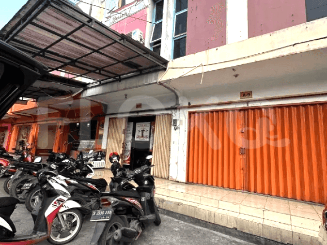 Disewakan Ruko Luas 80 m2 di Kaliabang, Bekasi Utara - RKR3c4 1