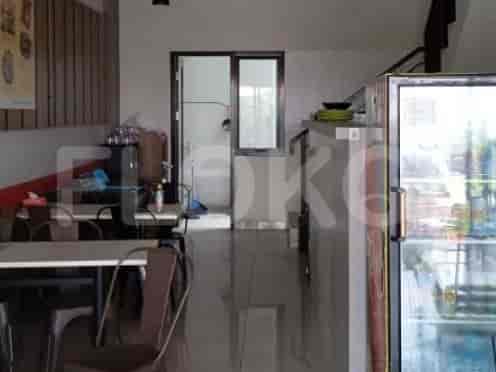 Disewakan Ruko Luas 186 m2 di Scarlett Sumarrecon, Bekasi Utara - RKRdd1 2