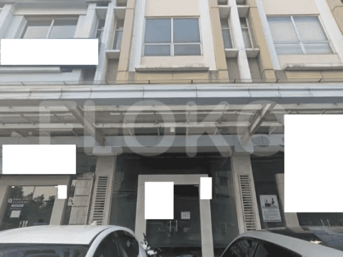 Disewakan Ruko Luas 255 m2 di Summarecon, Bekasi Utara - RKR8bf 1