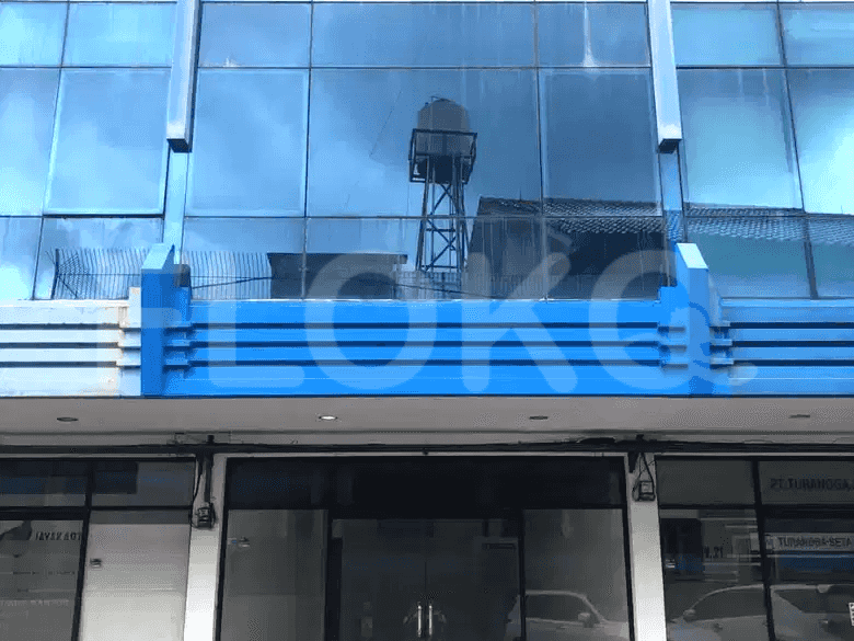 Disewakan Ruko Luas 200 m2 di Duren Sawit, Duren Sawit 1