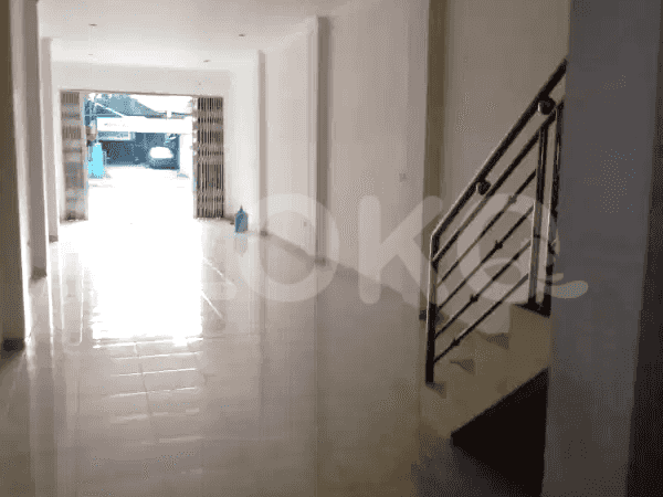 264 sqm, shophouse for rent in Pondok Kelapa, Duren Sawit 2