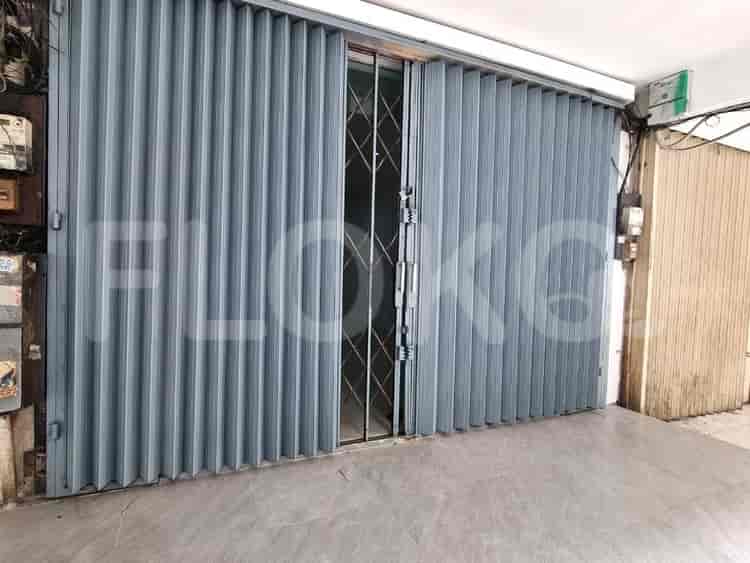 154 sqm, shophouse for rent in Raya Boulevard, Kelapa Gading - RKRaf4 1