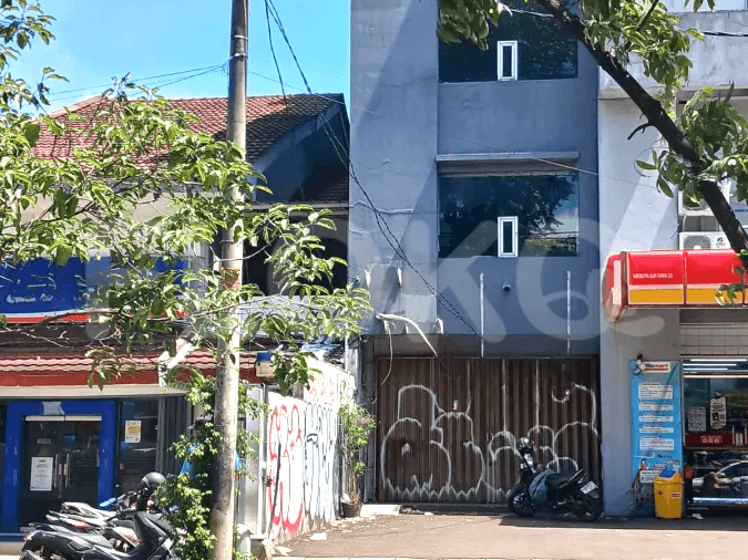Disewakan Ruko Luas 270 m2 di Meruya Ilir, Meruya - RKR97a 3