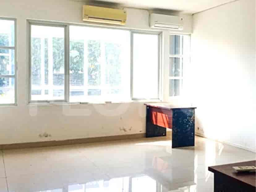 437 sqm, shophouse for rent in Pemuda, Pulo Gadung 2