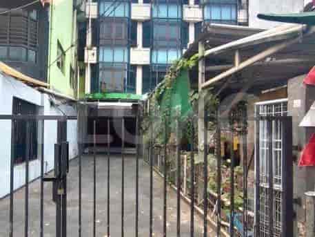 Disewakan Ruko Luas 400 m2 di Salemba Tengah, Salemba - RKR8f0 1