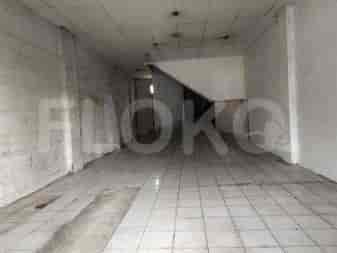 Disewakan Ruko Luas 192 m2 di Kramat Kwitang, Senen - RKRae5 3