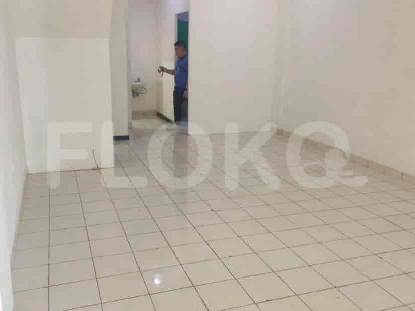 76 sqm, shophouse for rent in Golden Boulevard, Tangerang 8
