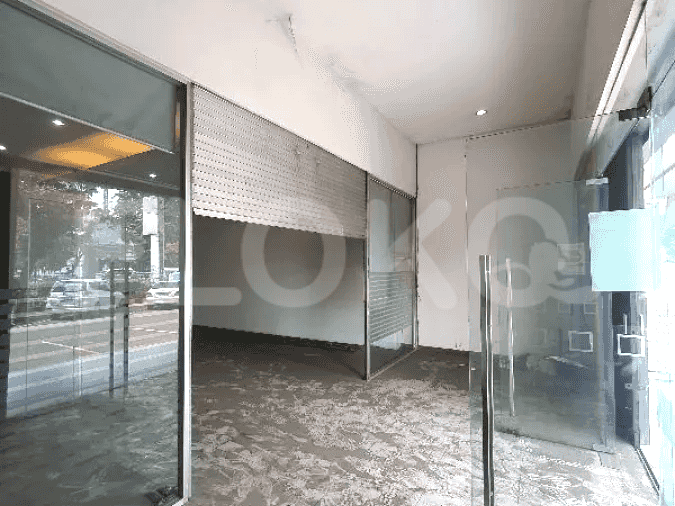 585 sqm, shophouse for rent in Raya Sudirman, Tangerang - RKRad3 3