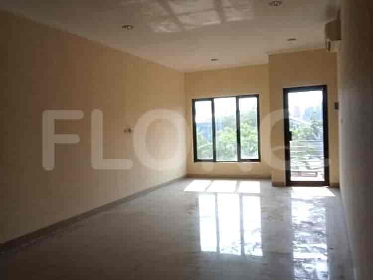 Disewakan Ruko Luas 203 m2 di Tanjung Duren Utara 3E, Tanjung Duren - RKR826 7