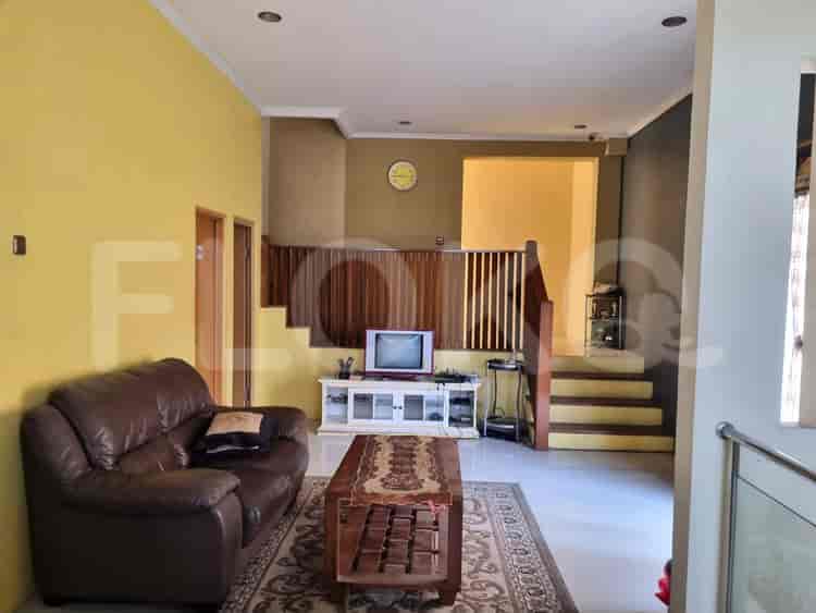 Dijual Rumah 3 BR, Luas 272 m2 di Nearby F2 sport center, Depok - RHASd71 2