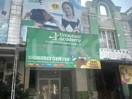 Disewakan Ruko Luas 276 m2 di Boulevard, Depok - RKR167 1