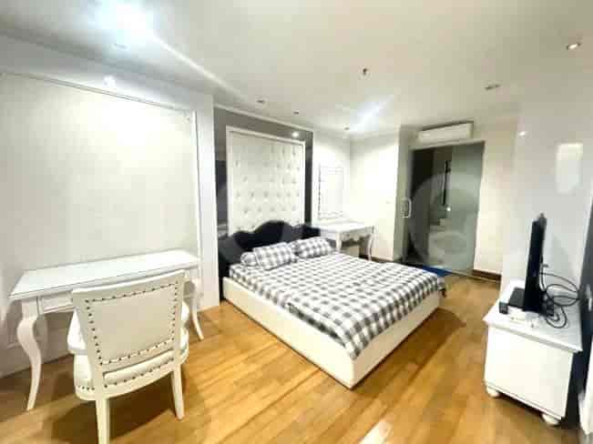 1 Bedroom on Middle Floor for Rent in Residence 8 Senopati - fsed63 2
