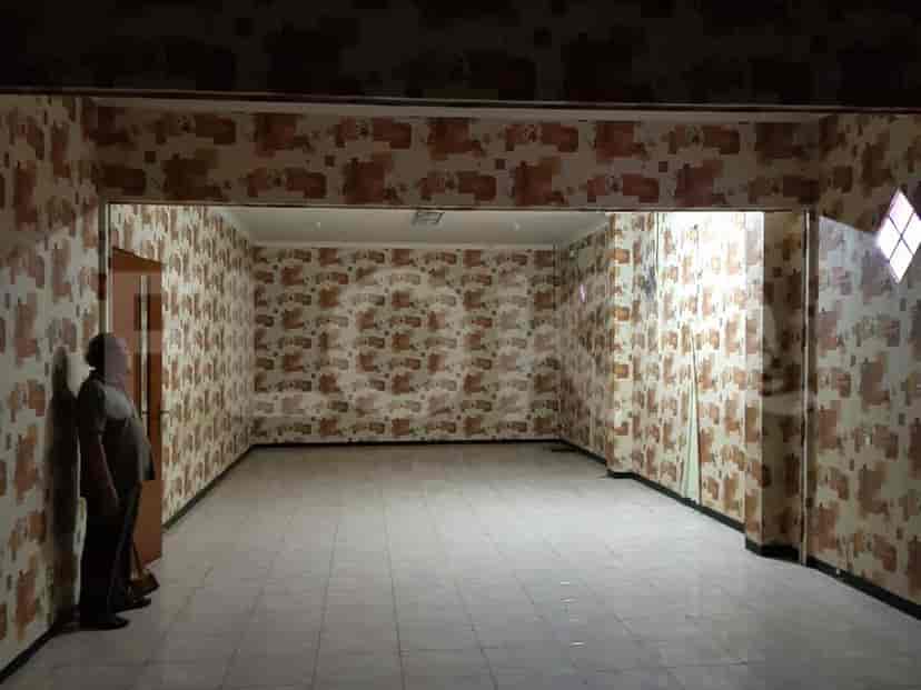 900 sqm, shophouse for rent in Sudirman, Bekasi 1