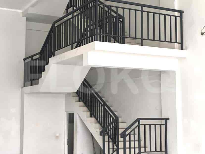 384 sqm, shophouse for rent in Topaz Summarecon, Bekasi Utara 3