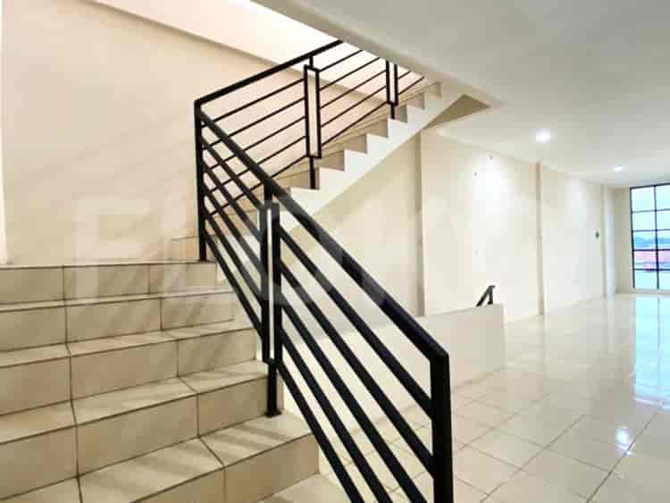 266 sqm, shophouse for sale in Jatiasih, Bekasi - RKS68a 3